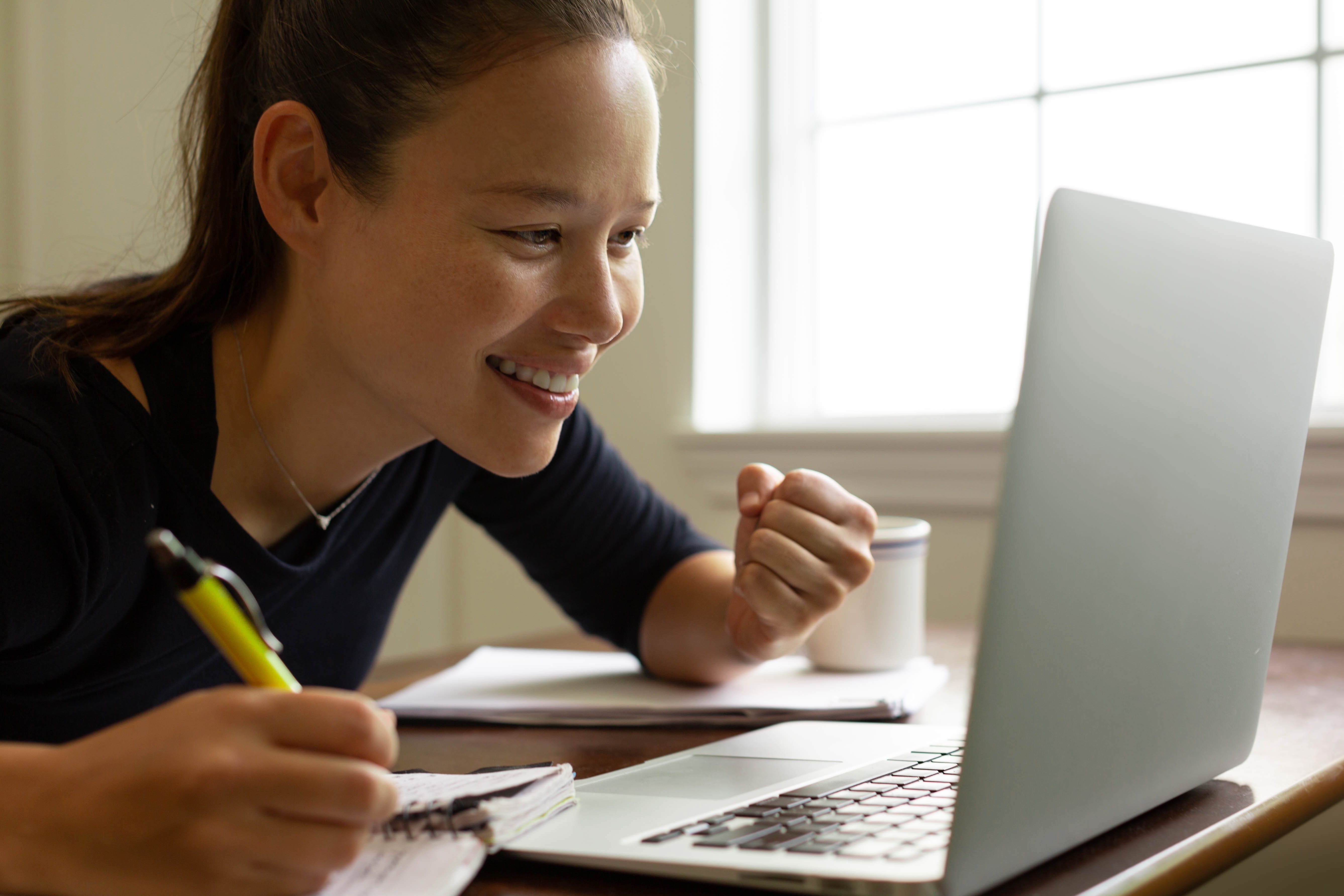 Girl sitting at laptop